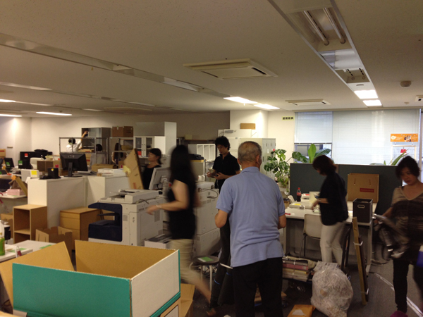 moving01 moving01